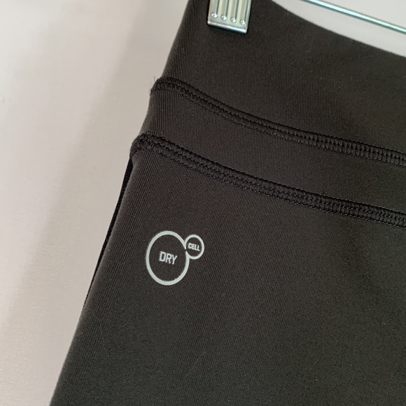 Puma Dry Cell Black Athletic Leggings - Picture 7 of 9